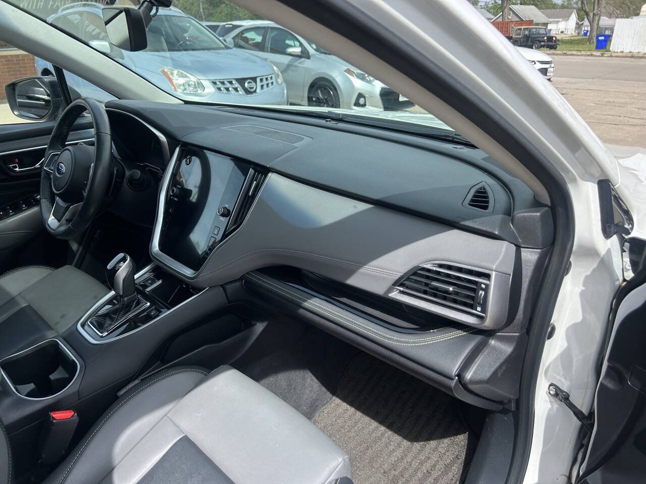 Used 2020 Subaru Outback Onyx Edition XT AWD/4WD image 29