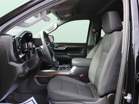 Used 2023 Chevrolet Silverado 1500 RST w/ Redline Edition image 23