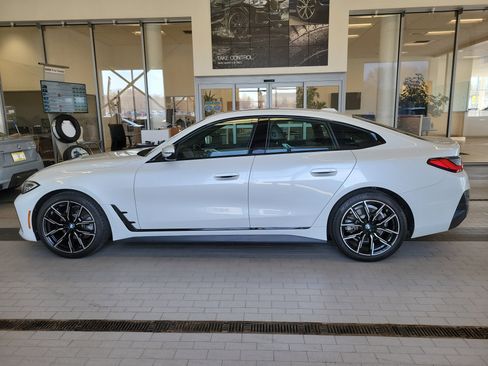 Used 2023 BMW 430i Gran Coupe xDrive w/ M Sport Package AWD/4WD image 8