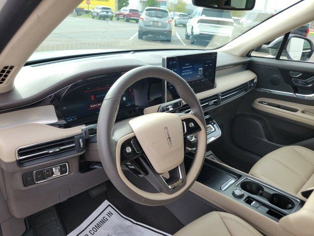 Certified 2024 Lincoln Corsair FWD image 27
