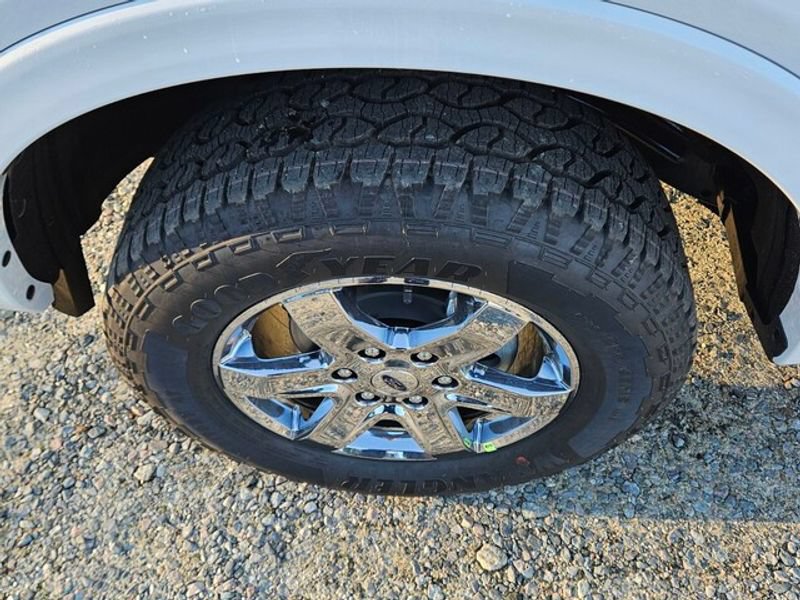 New 2025 Ford Ranger Lariat w/ Chrome Accent Package AWD/4WD image 14