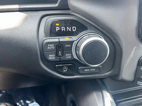 Used 2025 RAM 1500 Big Horn AWD/4WD image 12