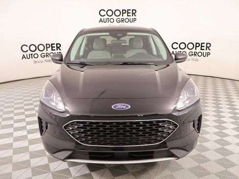 Used 2022 Ford Escape SE image 8