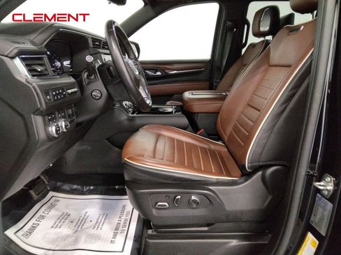 Used 2023 GMC Yukon Denali Ultimate image 31