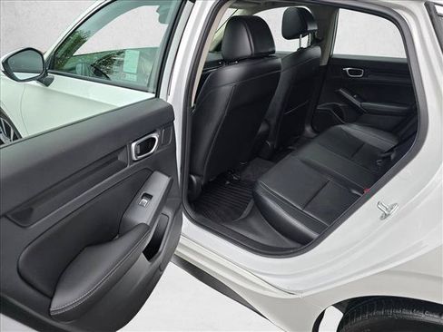 Used 2024 Honda Civic EX-L image 11