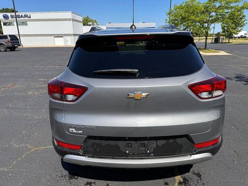 Used 2023 Chevrolet TrailBlazer LT FWD image 4
