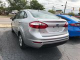 Used 2015 Ford Fiesta SE image 5