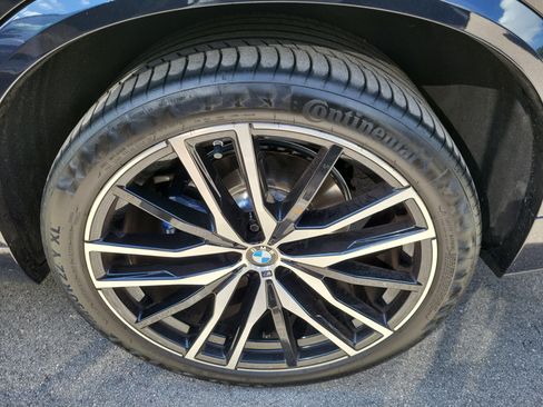Used 2024 BMW X5 sDrive40i w/ M Sport Package RWD image 6