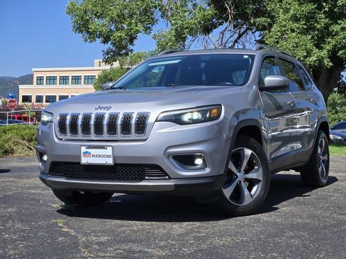 Used 2019 Jeep Cherokee Limited AWD/4WD image 2