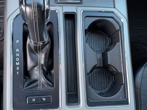 Used 2015 Ford F150 Lariat w/ Equipment Group 502A Luxury image 25