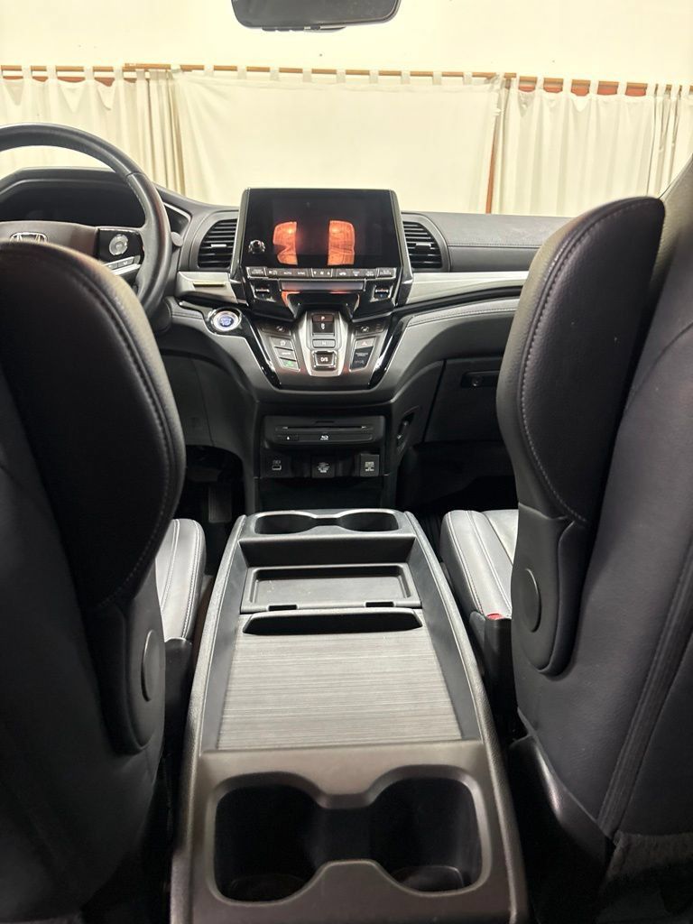 Used 2021 Honda Odyssey Touring image 20