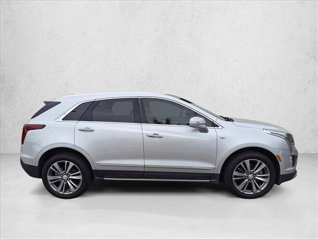 Used 2020 Cadillac XT5 Premium Luxury FWD image 2