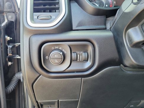 Used 2020 RAM 3500 Big Horn w/ Level 2 Equipment Group image 12