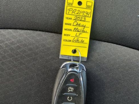 Used 2023 Chevrolet Malibu LT FWD image 28