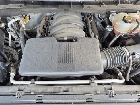 Used 2021 Chevrolet Tahoe Z71 AWD/4WD image 23
