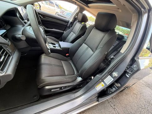 Used 2020 Honda Accord EX image 14