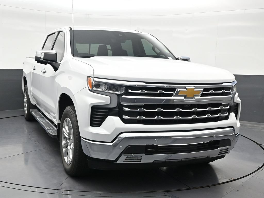 Used 2025 Chevrolet Silverado 1500 LTZ w/ Technology Package RWD image 8