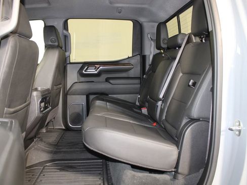 Used 2024 GMC Sierra 1500 Elevation w/ Elevation Premium Package image 12