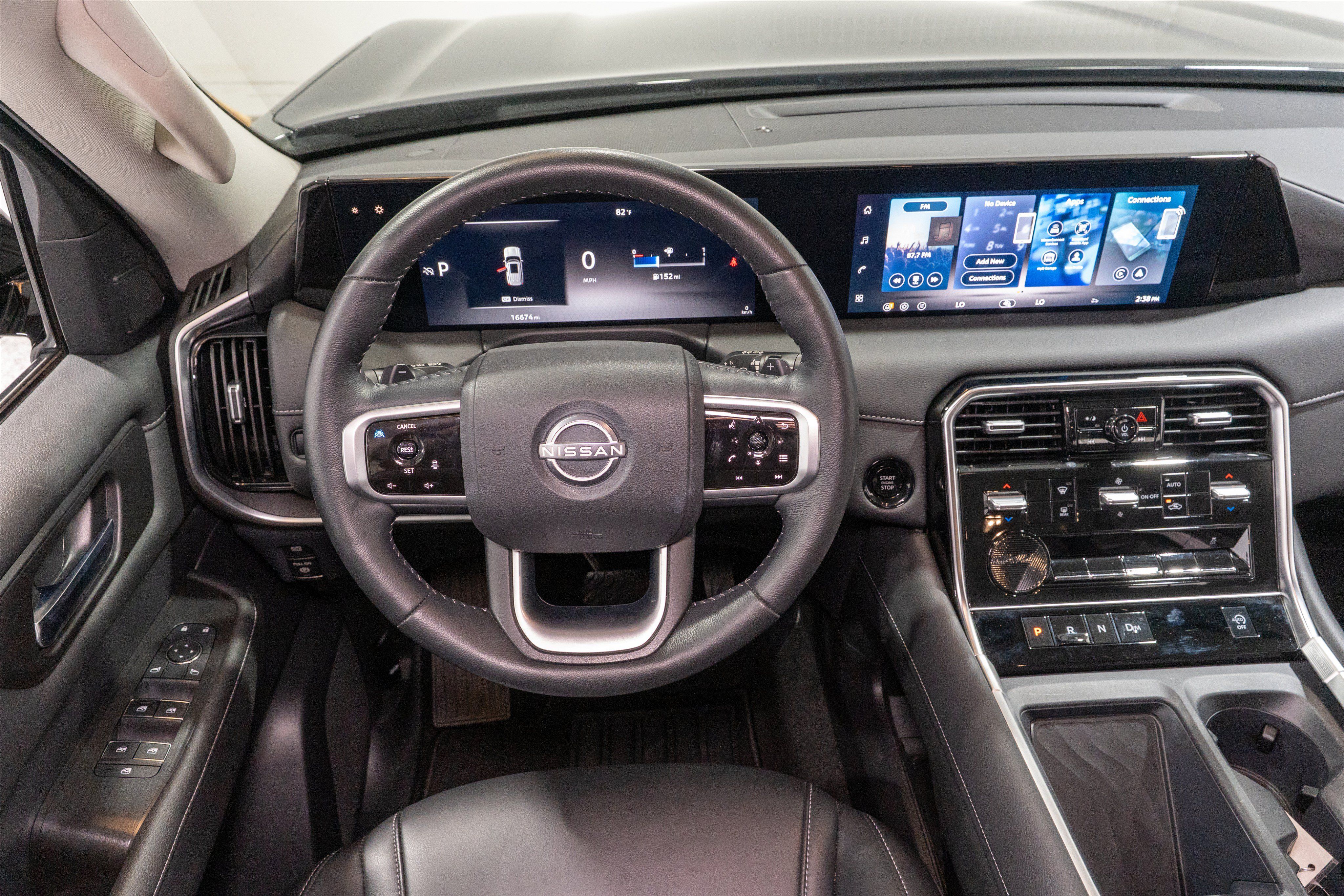 Used 2026 Nissan Armada SV RWD image 11