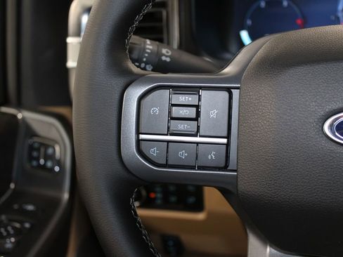 New 2026 Ford F250 Lariat w/ Chrome Package image 38