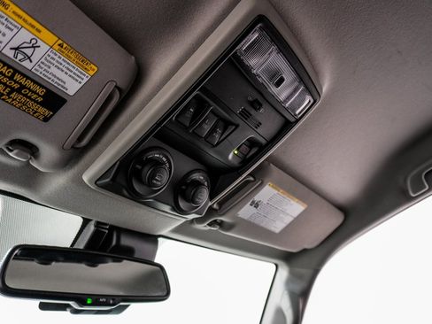 Used 2022 Toyota 4Runner TRD Off-Road image 42