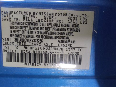 Used 2024 Nissan Sentra SV FWD image 33