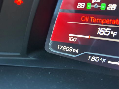 Used 2023 Chevrolet Corvette Stingray Coupe w/ Z51 Performance Package image 11