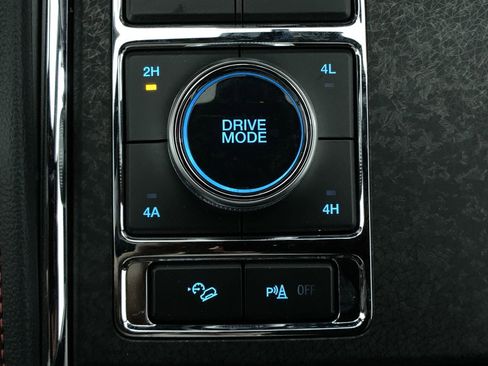 Used 2024 Ford Expedition Max Limited image 31