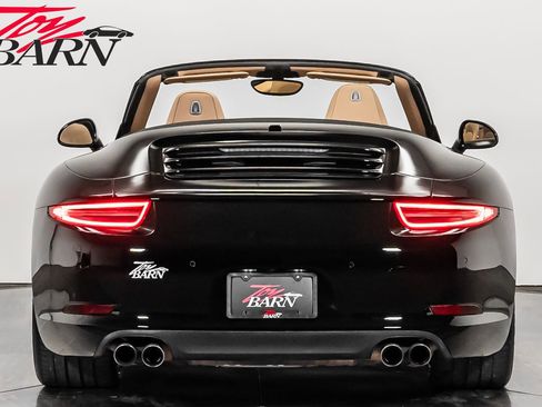 Used 2015 Porsche 911 Carrera S image 4