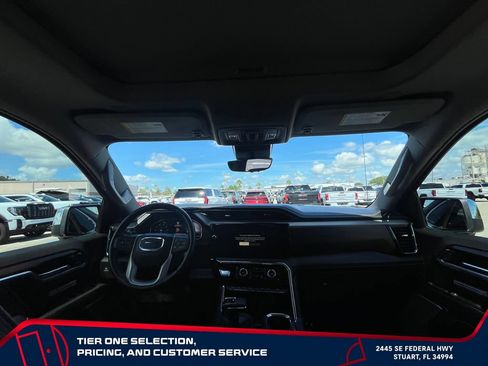 Used 2024 GMC Sierra 1500 Denali AWD/4WD image 14