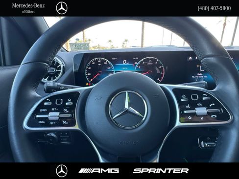 Certified 2023 Mercedes-Benz GLA 250 image 23