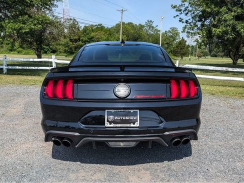 Used 2020 Ford Mustang GT Premium w/ Equipment Group 401A RWD image 6