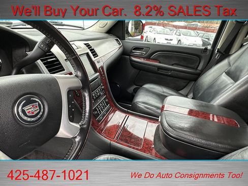 Used 2008 Cadillac Escalade EXT image 24