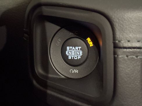 New 2025 Jeep Wrangler Unlimited Sahara image 21