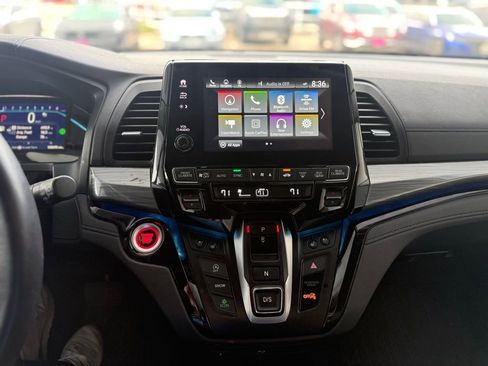 Used 2023 Honda Odyssey Elite image 24
