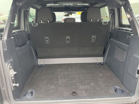 Used 2025 Ford Bronco Big Bend image 14
