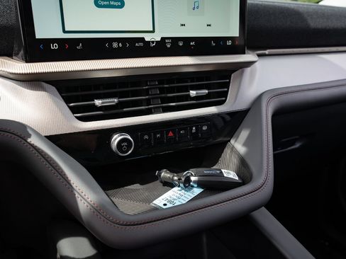 New 2026 Ford Explorer Active RWD image 26