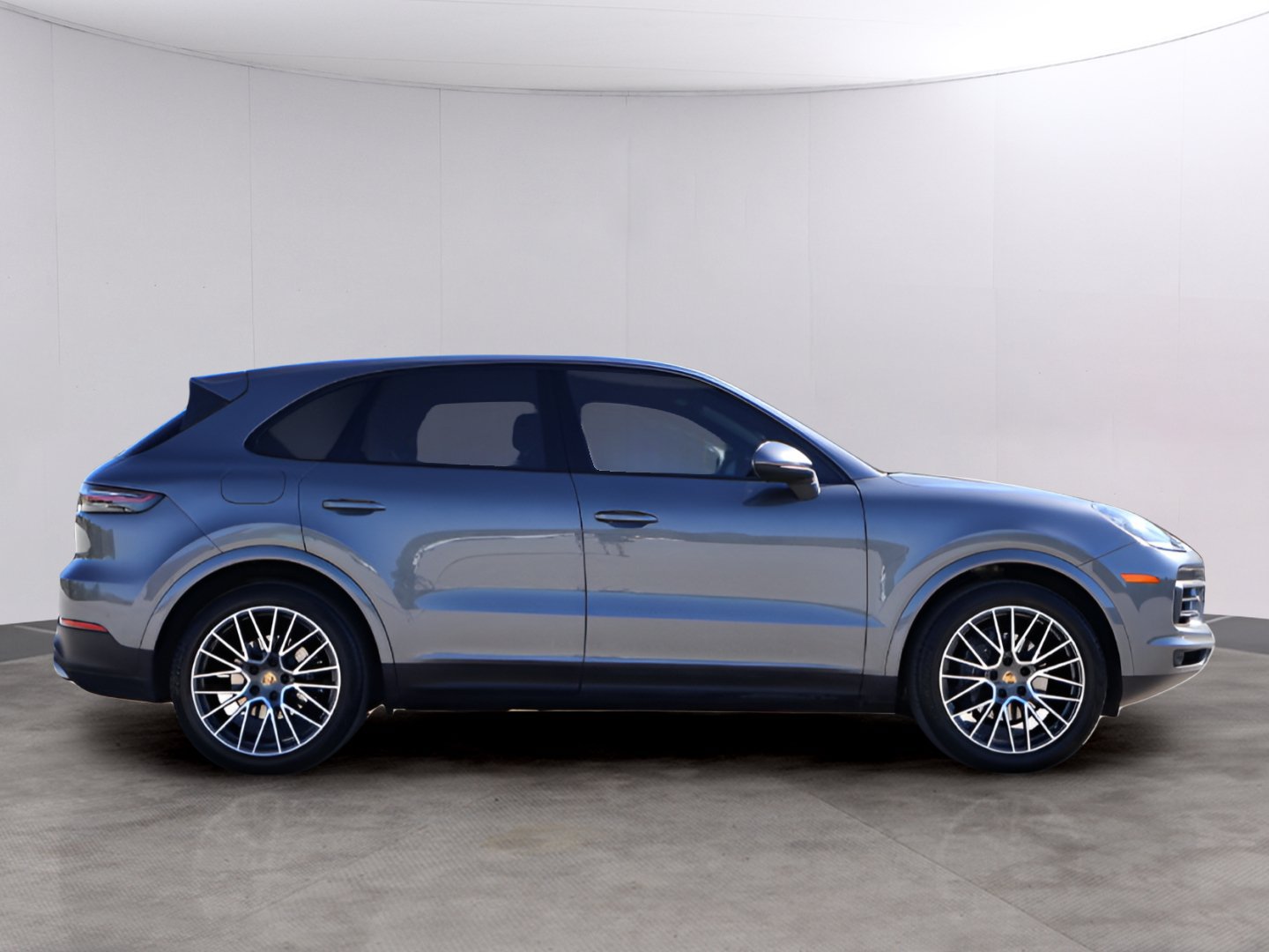 Used 2020 Porsche Cayenne AWD/4WD image 9