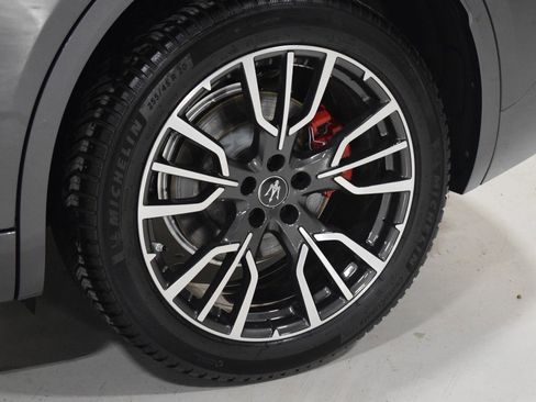 Certified 2024 Maserati Grecale Modena AWD/4WD image 8