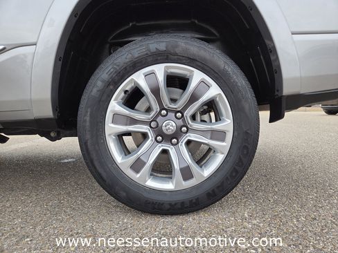 Used 2024 RAM 1500 Limited image 9