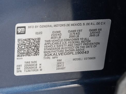 Used 2023 GMC Terrain SLT AWD/4WD image 18