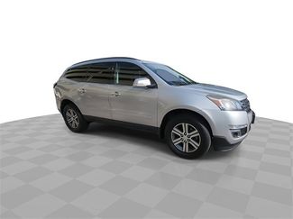 Used 2017 Chevrolet Traverse LT video 2