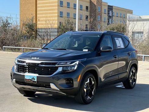 Used 2026 Kia Seltos S image 8