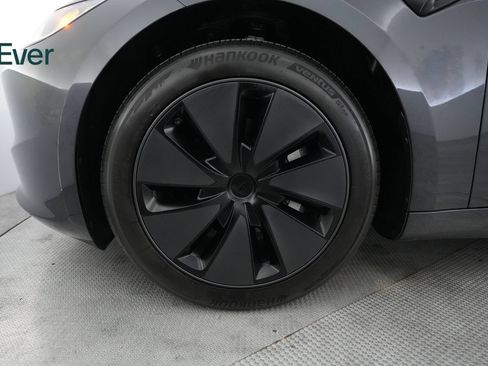 Used 2025 Tesla Model 3 RWD image 19