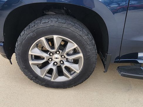 Used 2019 Chevrolet Silverado 1500 RST w/ All-Star Edition AWD/4WD image 12
