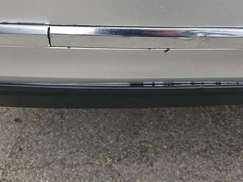 Used 2018 Volkswagen Passat 2.0T SE FWD image 11