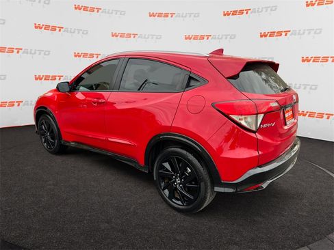 Used 2022 Honda HR-V Sport image 3