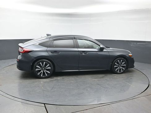 Certified 2024 Honda Civic EX-L image 8