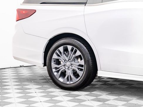 Certified 2026 Honda Odyssey Touring image 38