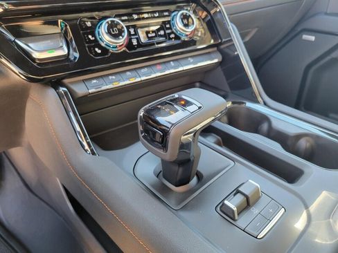 New 2026 GMC Sierra 1500 AT4 w/ AT4 Premium Package image 22